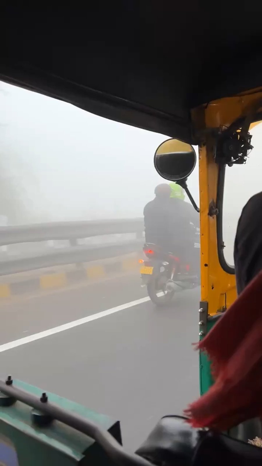 סרטון שמדגיש את זיהום האוויר הקיצוני בניו דלהי