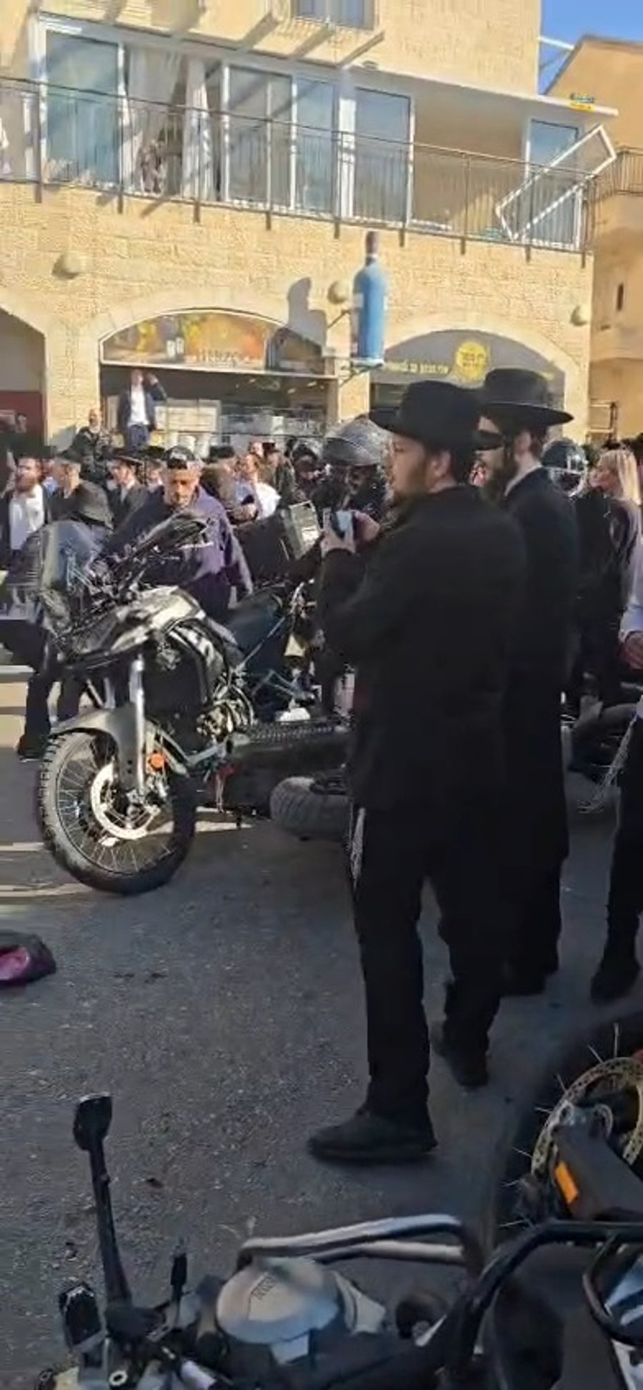 עימותים עם המשטרה כעת בירושלים