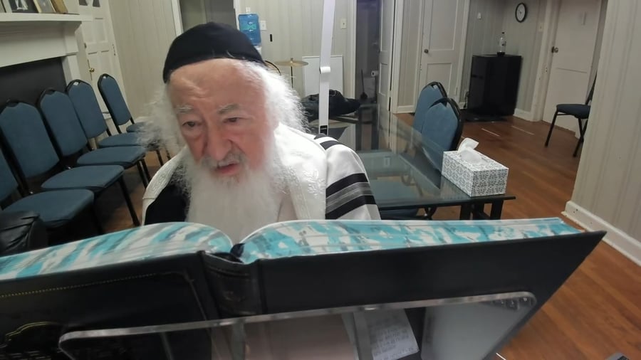 הרב יעקב דוד סטפנסקי בשיעור על מסכת נדה