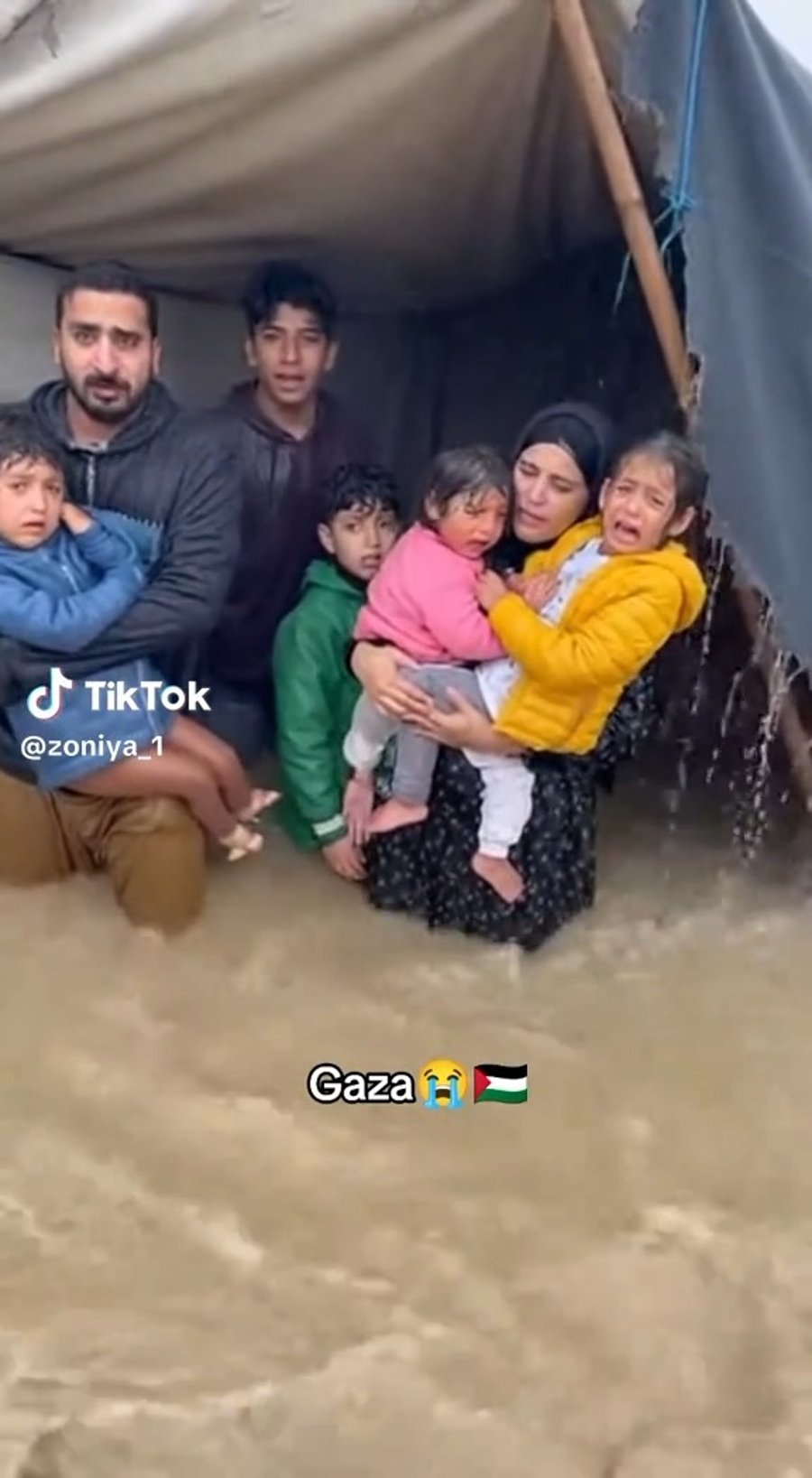 כשכף הרגל הופכת לכף יד..