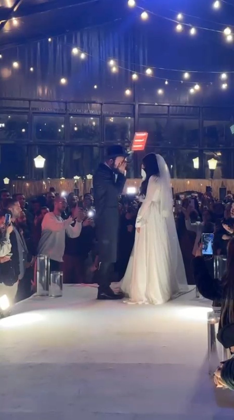 החתונה של ברק ניקסון