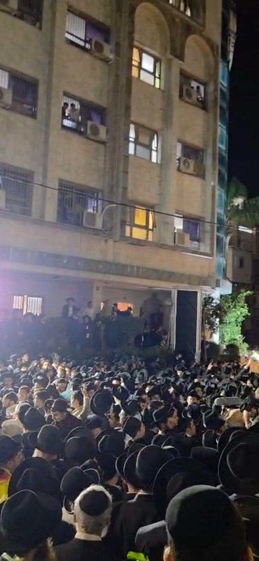 המעמד בישיבת כסא רחמים