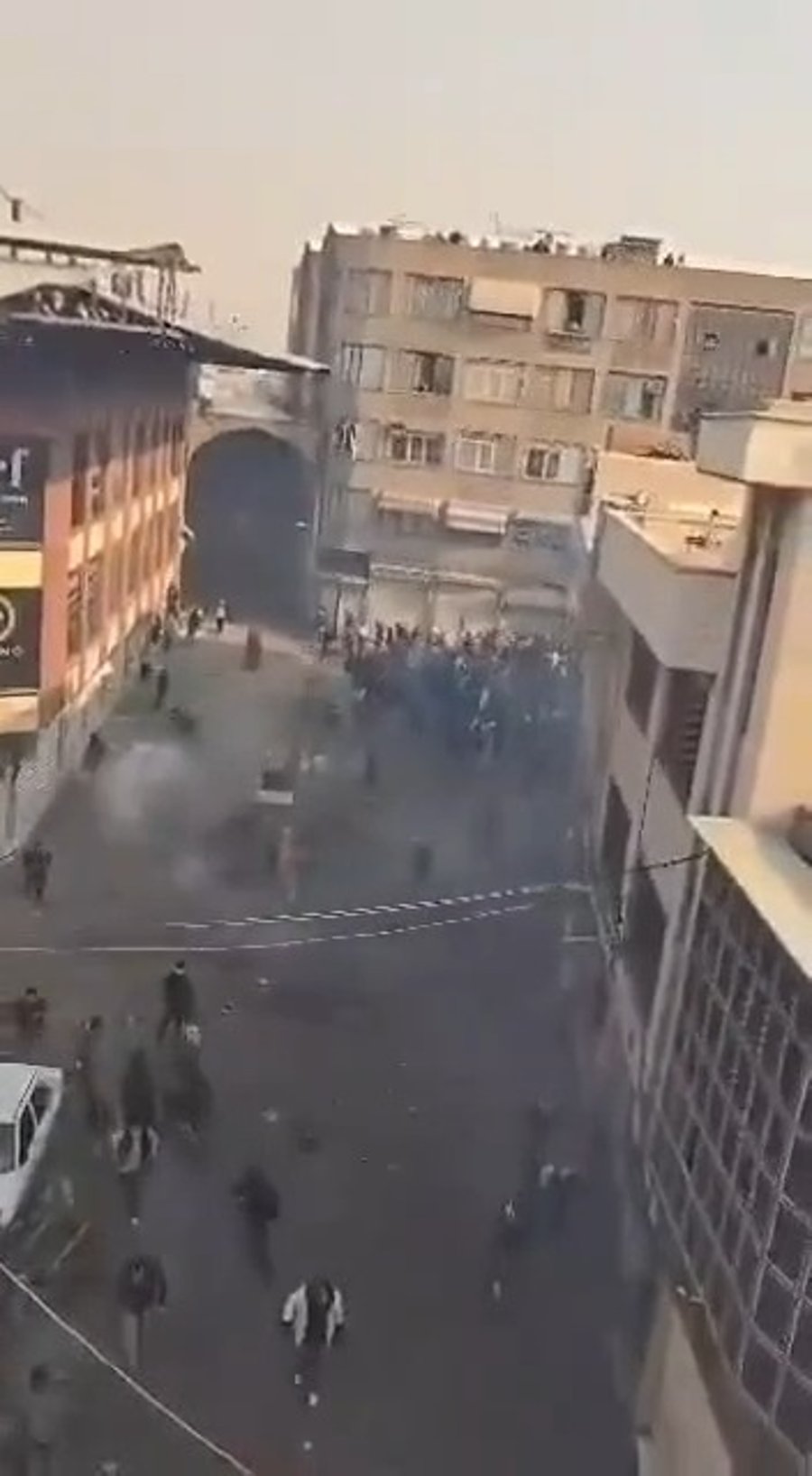 המהומות באיראן | צפו