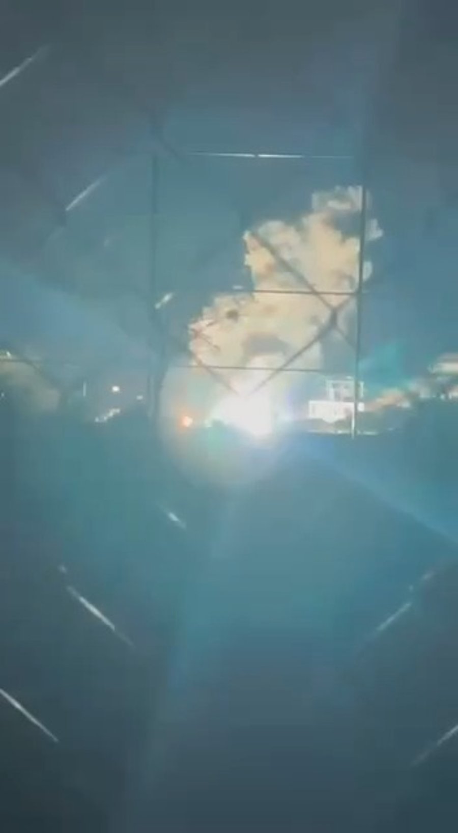 פיצוצי המשנה בתקיפה הערב