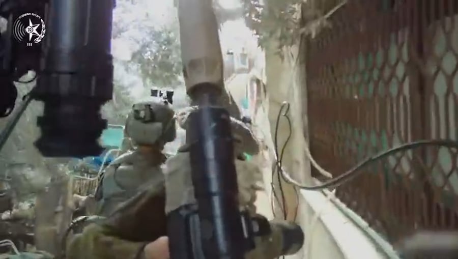 המסתערבים עוצרים את המחבל