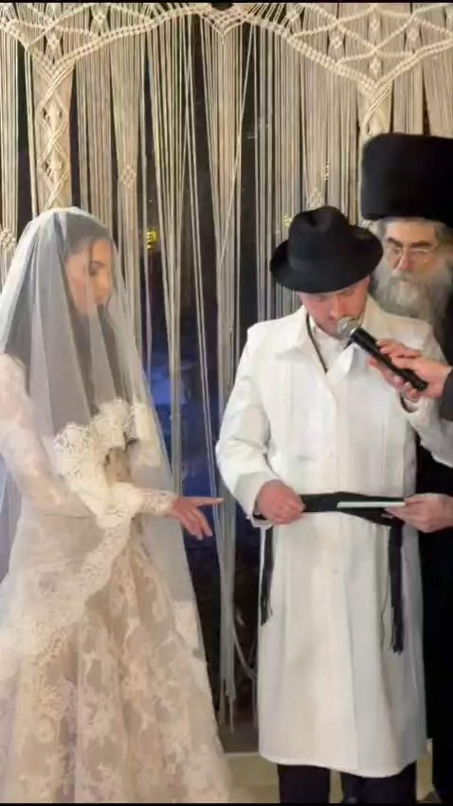 החופה של שמחה