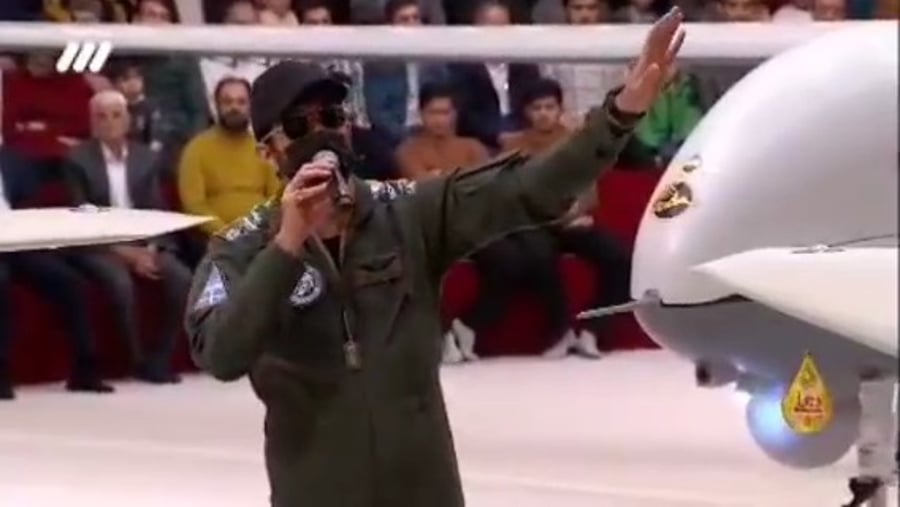 החגיגות והאיומים בטלוויזיה האיראניץ