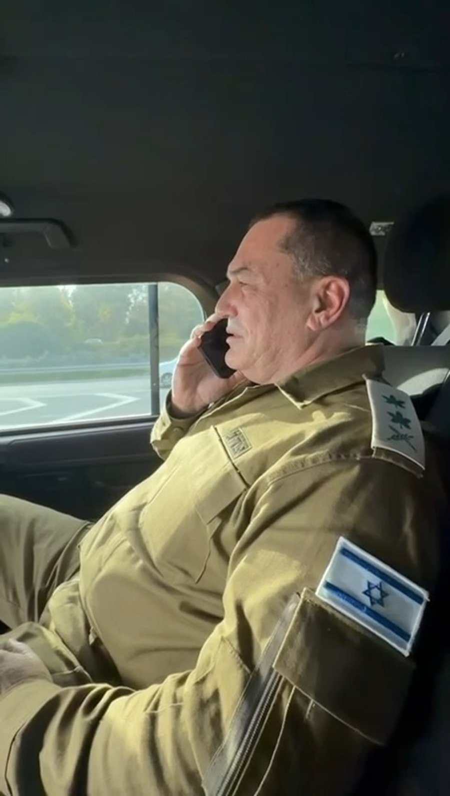 השיחה המרגשת