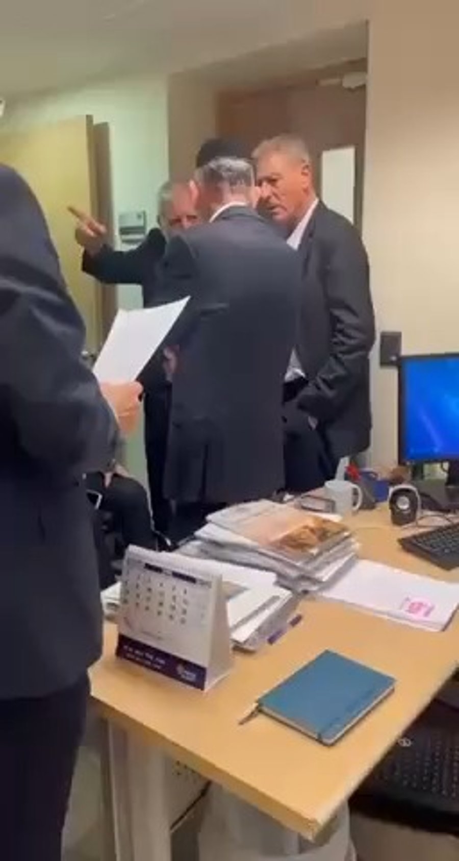 תיעוד מרגעי ההתפרצות