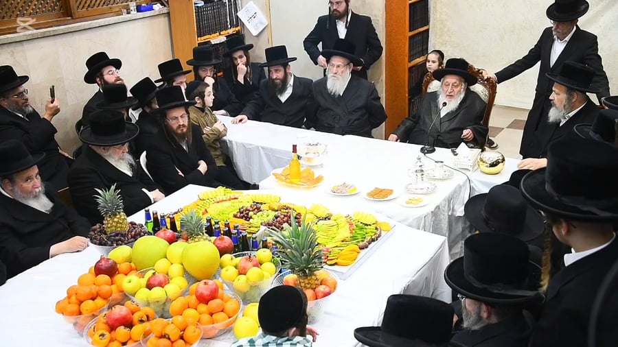 האדמו"ר מנאראל בטיש ט"ו בשבט