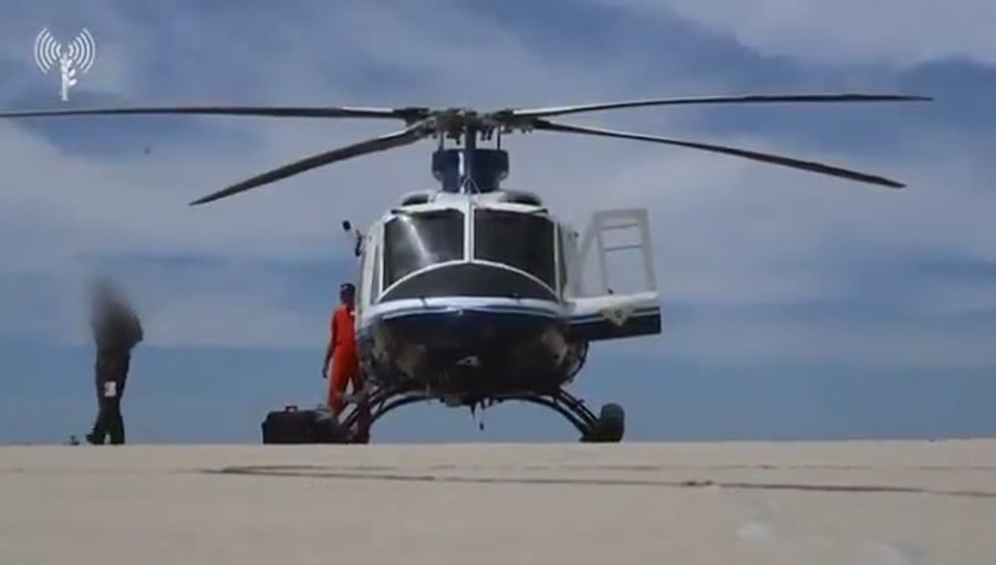 מסוק סיוע מקפריסין בישראל