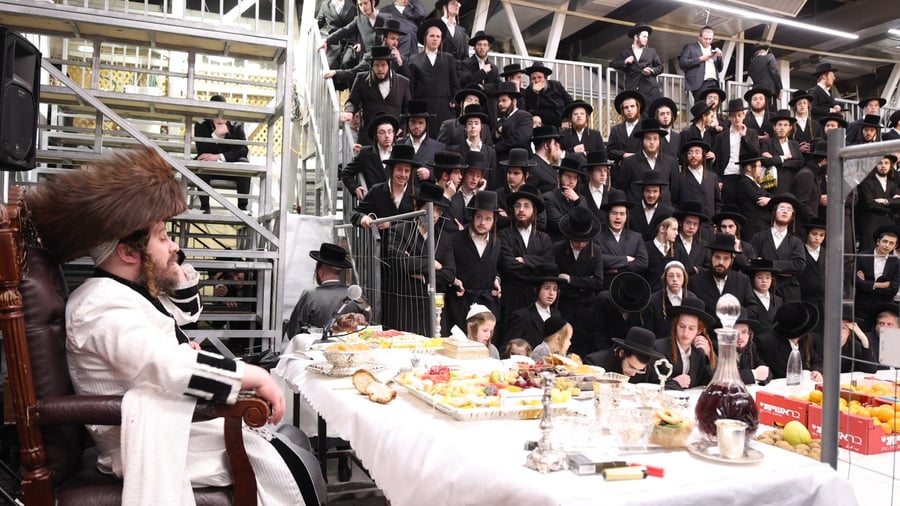 האדמו"ר מקרעטשניף כפר אתא בטיש ט"ו בשבט