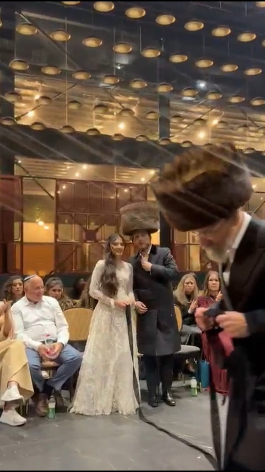 החופה והמצווה טאנץ של יענקי היל