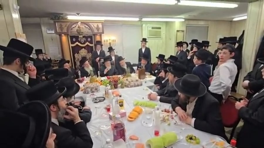 ט"ו בשבט בחצה"ק ליסקא