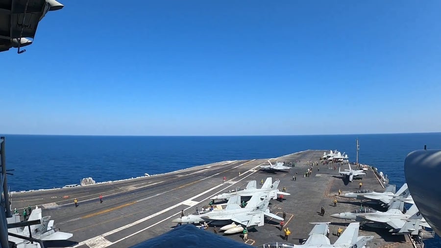 נושאת המטוסים לינקולן