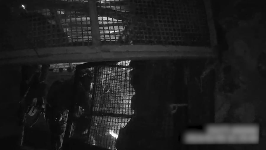 תיעוד ממצלמת גוף של לוחם מגלן במהלך הפעילות