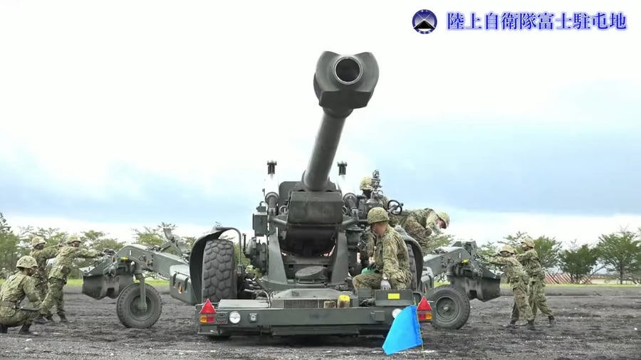  לוחמים יפנים בפעולה מבצעית