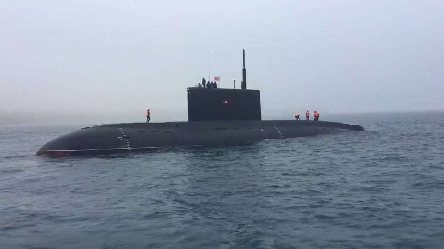 צוללות רוסיות באוקיינוס ​​השקט שיגרו טילי שיוט 