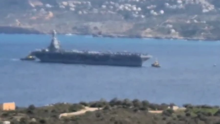 נושאת המטוסים הגדולה בעולם ג'רלד פורד בכרתים