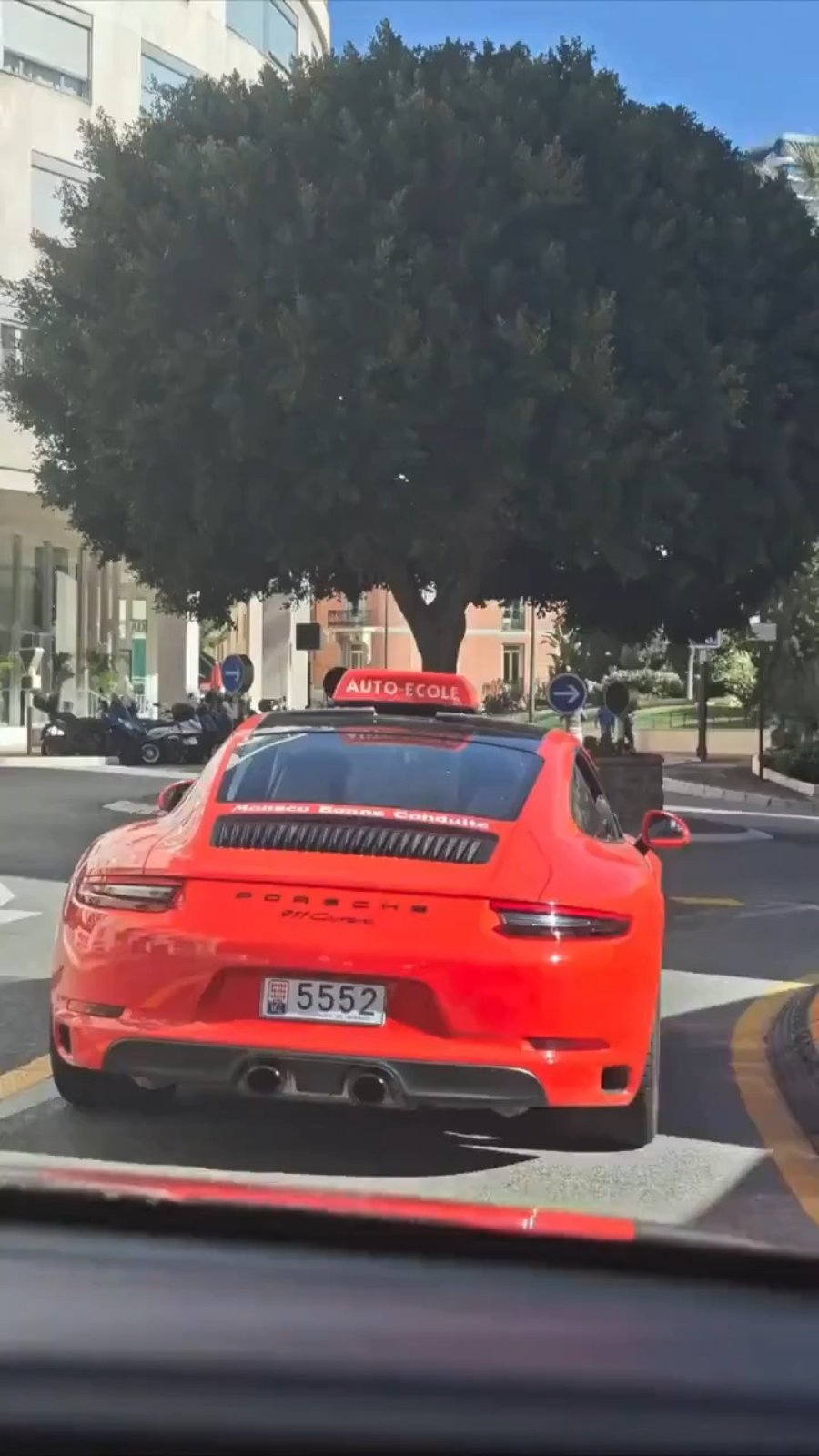 בית הספר לנהיגה "Monaco Bonne Conduite"