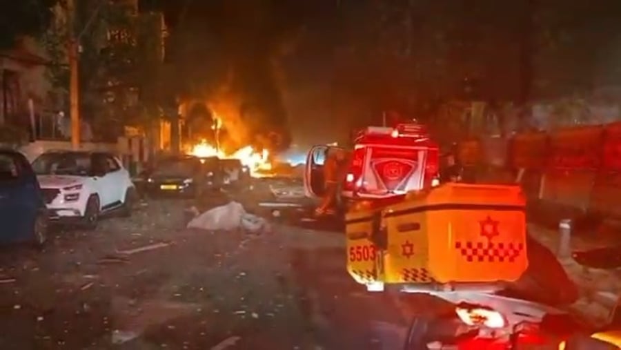 מהנפילה בתל אביב