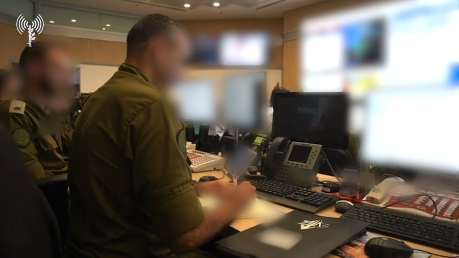 תיעוד ממוצב הפיקוד העליון