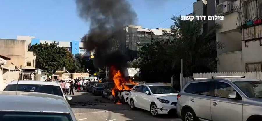 רכבים בוערים בבני ברק