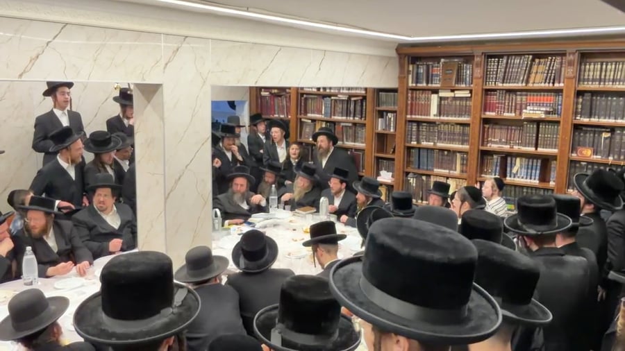 מעמד ההכתרה בלעלוב מהרי"ד