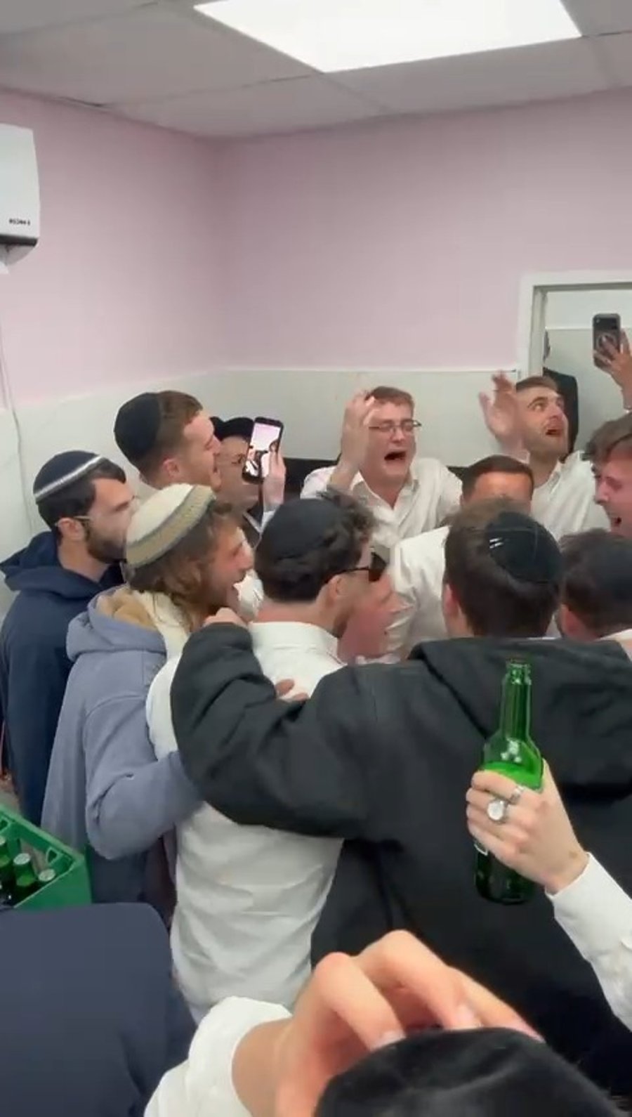 כשהחתונה מתפנה למקלט