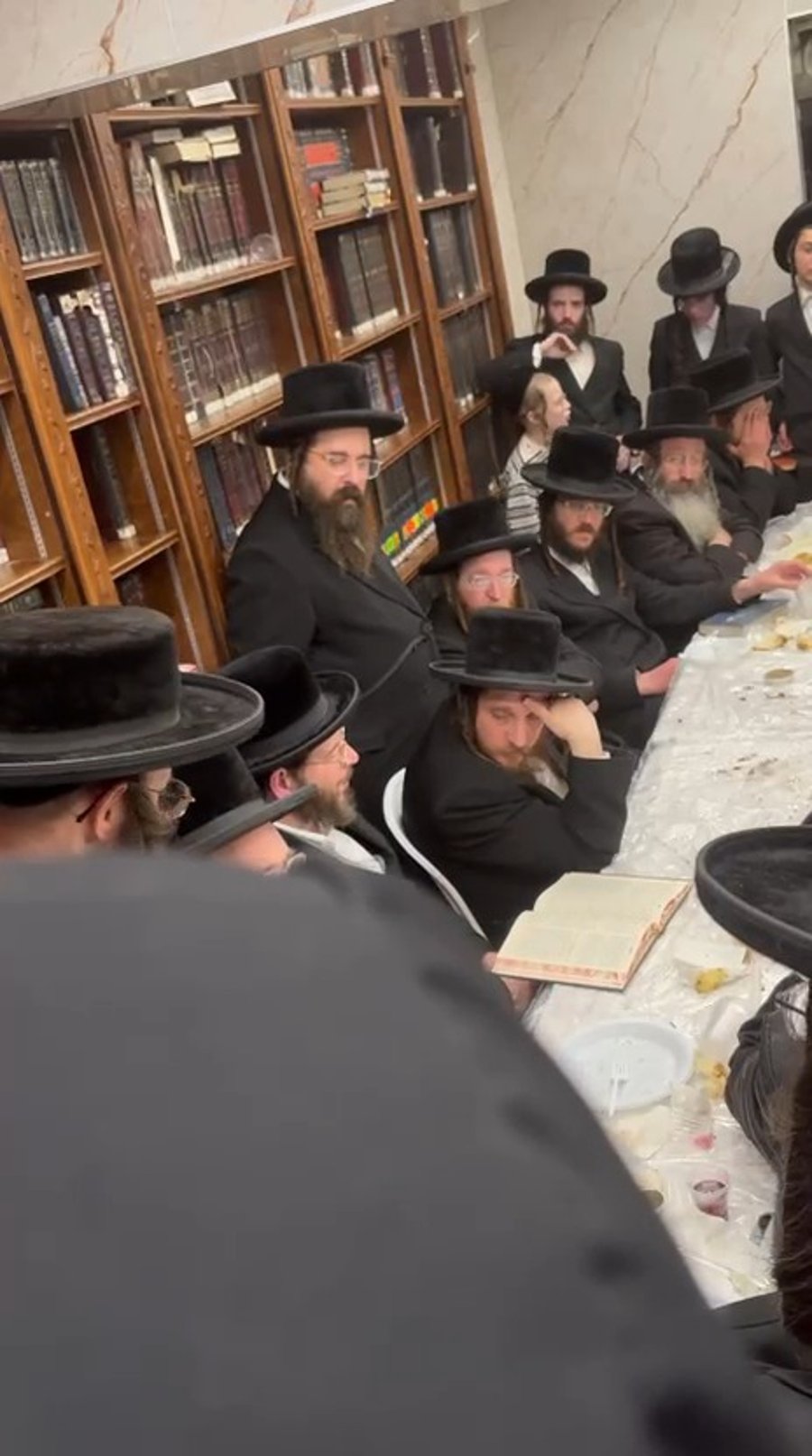 מעמד ההכתרה בלעלוב מהרי"ד