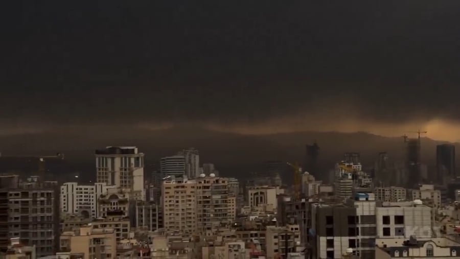 חושך בטהרן בתקיפות חיל האוויר