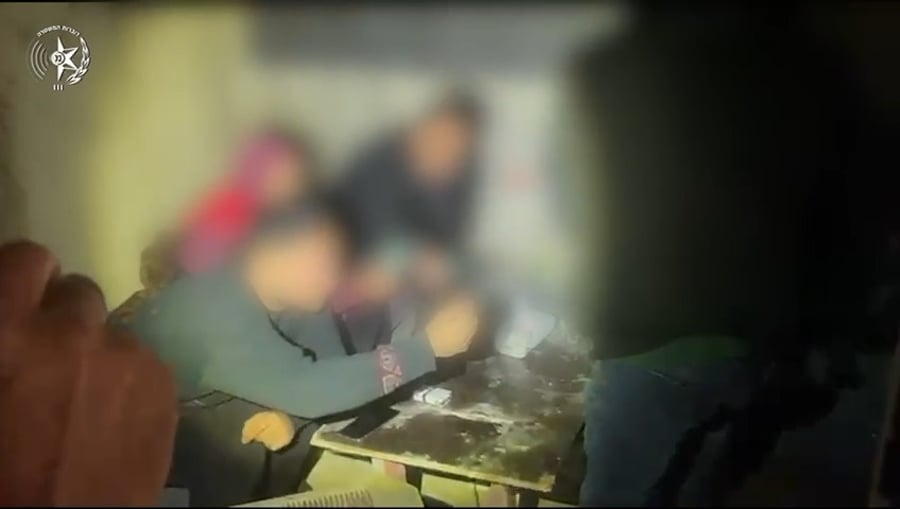 תפיסת 9 שב"חים ע"י לוחמי חטיבה לבט"פ בהרצליה