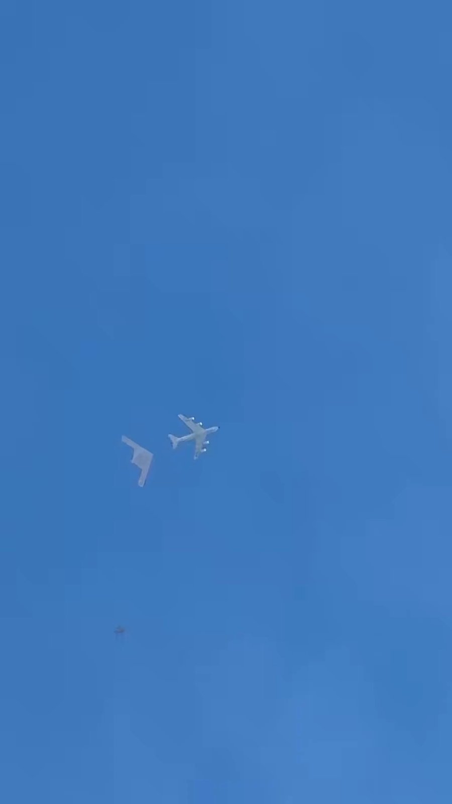 ה-B-21 "ריידר" השלים תדלוק אווירי ראשון