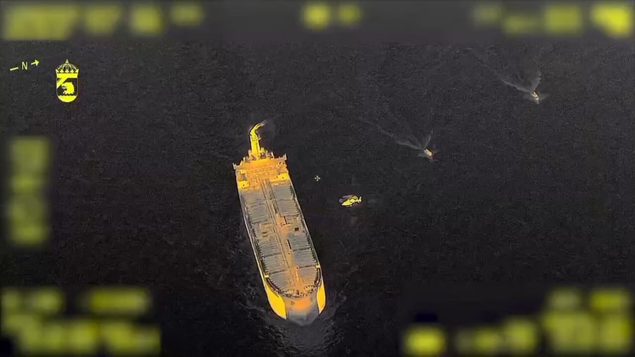 השתלטות על המכלית הרוסית