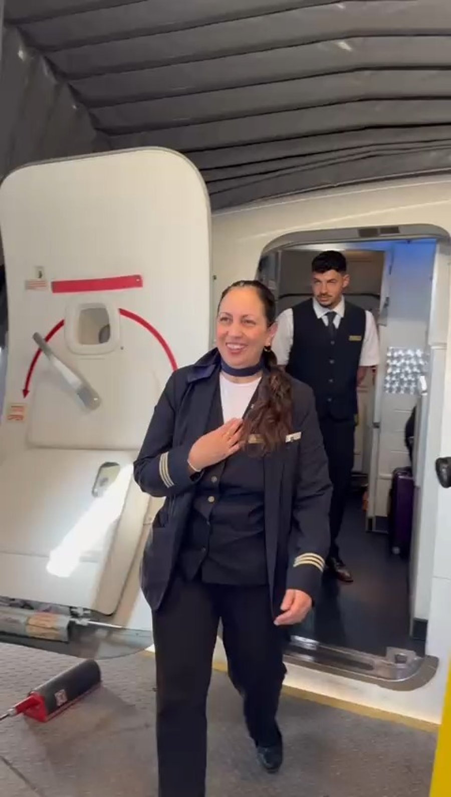 הרצוג מקבל את פני השבים