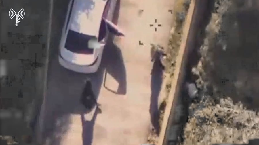 תיעוד מזיהוי ותקיפת המחבלים שפרקו אמצעי לחימה מרכב בדרום לבנון