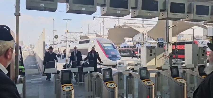 הגר"ד כהן מגיע לפריז