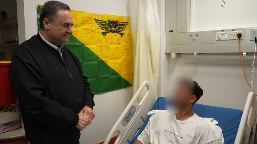 ביקור שר הביטחון אצל לוחמי צה"ל