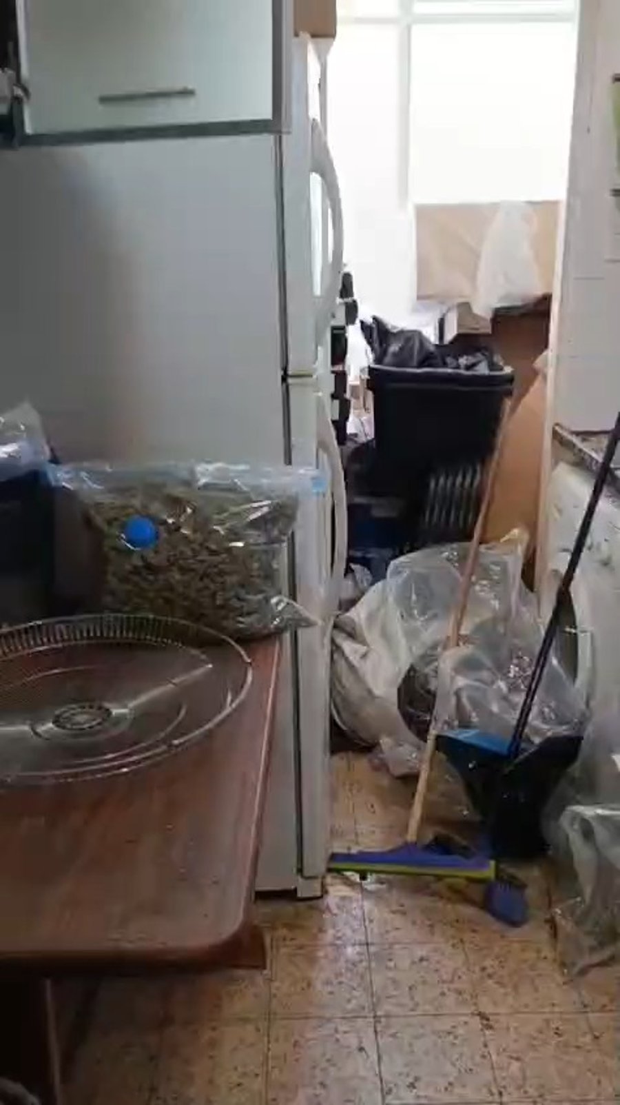 המעבדה שהתגלתה במהלך החיפוש בדירה