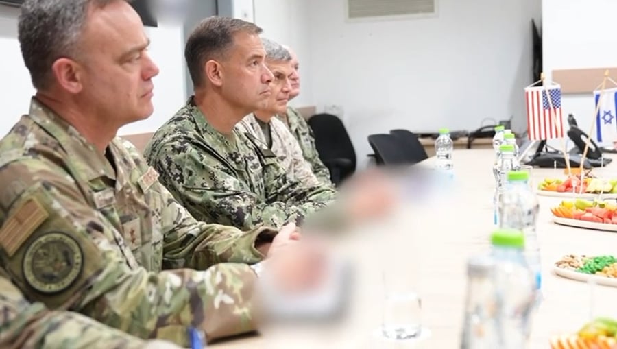 הפגישה בימים האחרונים