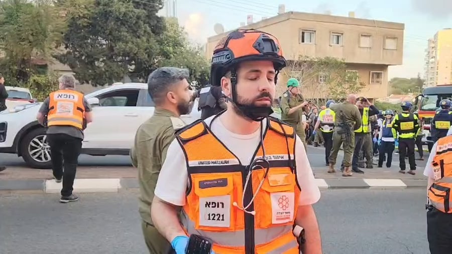 ד"ר דוד אזנקוט רופא מתנדב באיחוד הצלה מדווח מהזירה