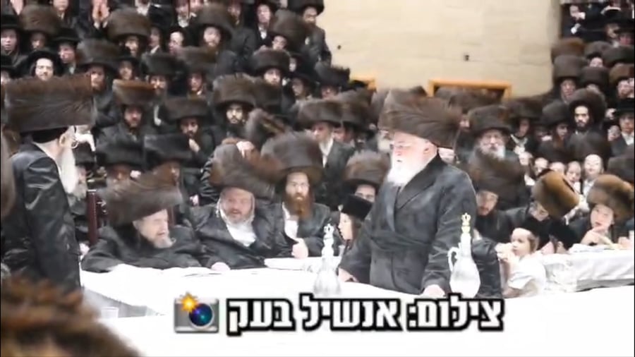 נעילת החג שביעי של פסח בבעלזא