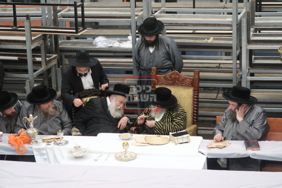 האדמו"ר מתולדות אברהם יצחק בטיש פסח שני