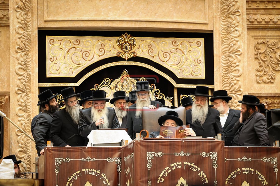 ל"ג בעומר תשפ"ה בחצה"ק ויז'ניץ
