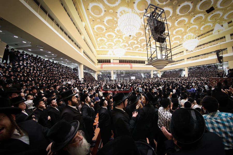 ל"ג בעומר תשפ"ה בחצה"ק ויז'ניץ