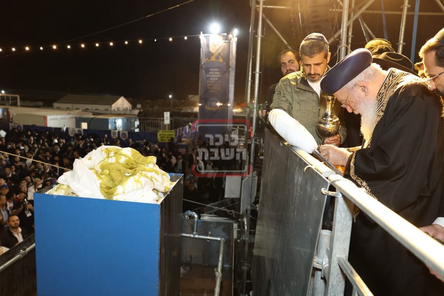הגרש"מ עמאר בהדלקה לכבוד ל"ג בעומר