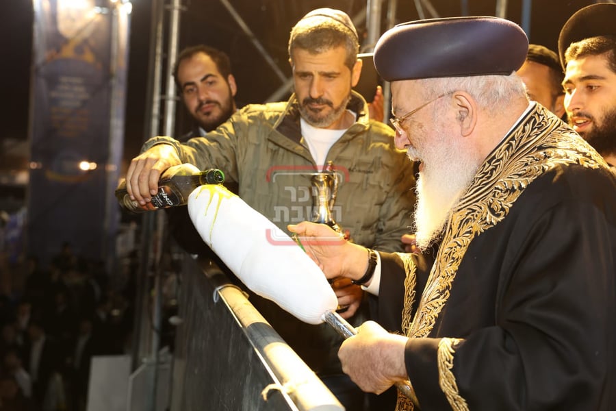 הגרש"מ עמאר בהדלקה לכבוד ל"ג בעומר