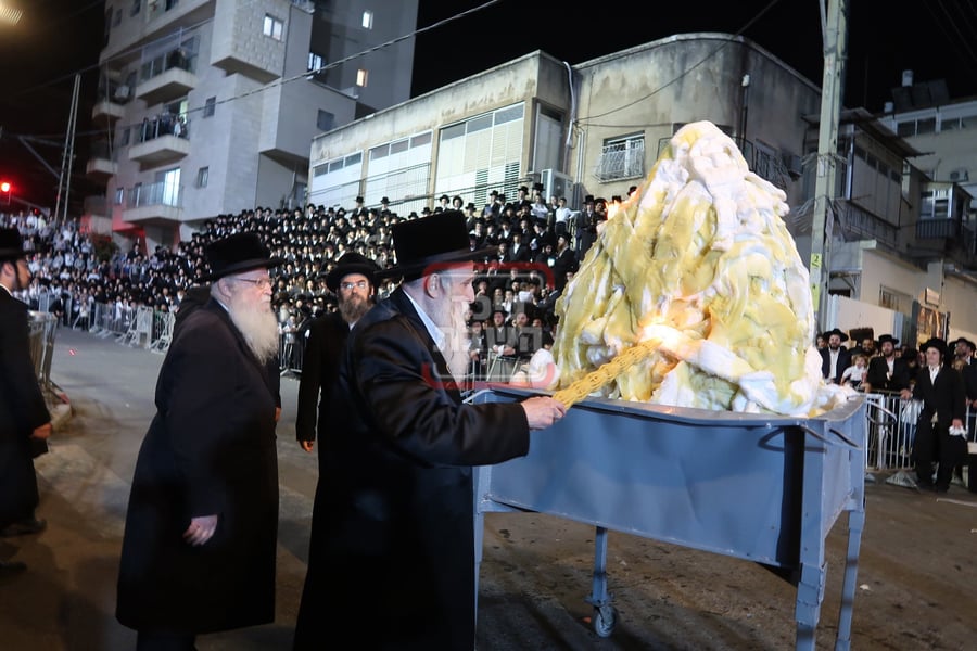 ל"ג בעומר בחצה"ק מחנובקה בעלזא