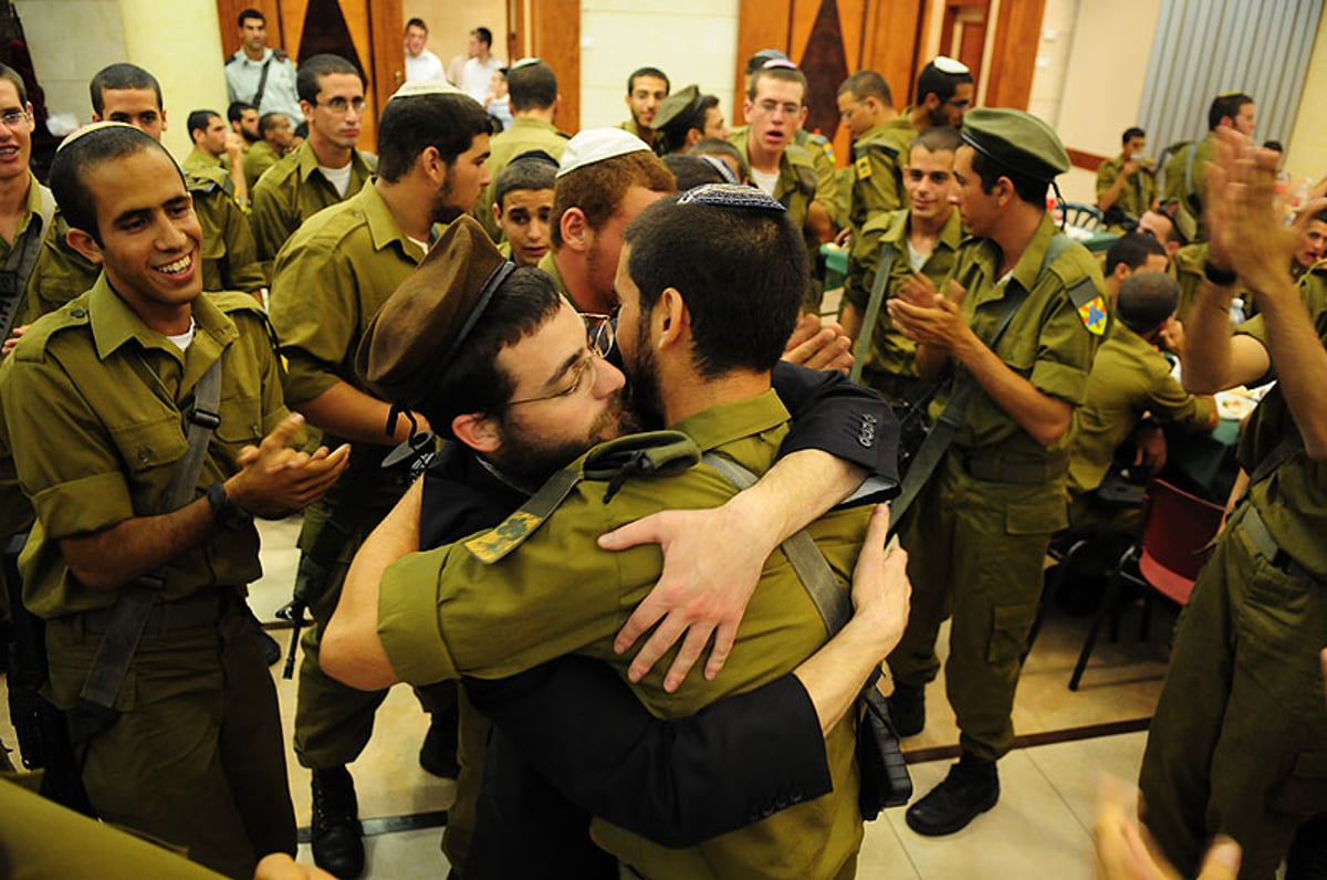 סיורי סליחות בכותל. צילום: ישראל ברדוגו