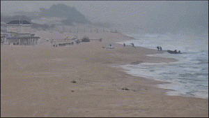 תיעוד דרמטי: כך מחבלי החמאס חדרו אל החוף בזיקים